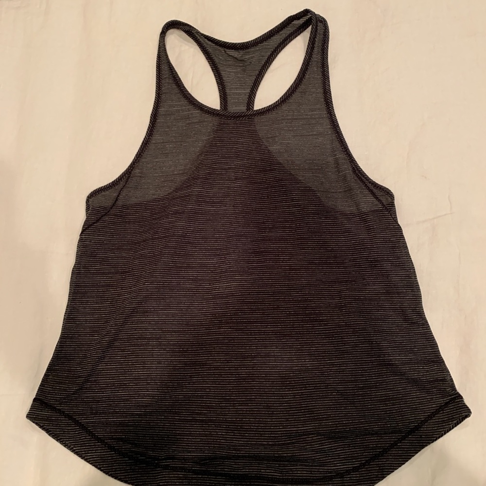 Lulu Lemon Razorback Tank Top - Picture 5 of 5